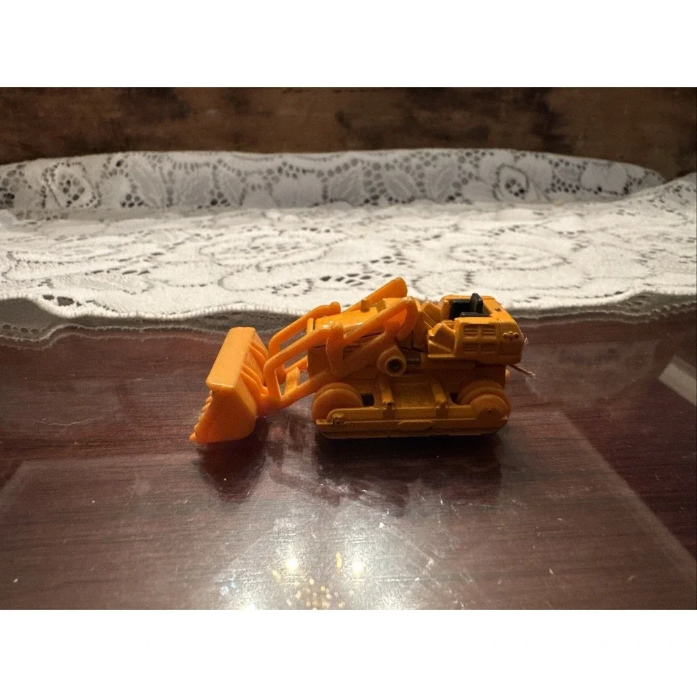 Tomica No. 106 S-1/87 Komatsu D65S Bulldozer Shovel Dozer Made In Japan